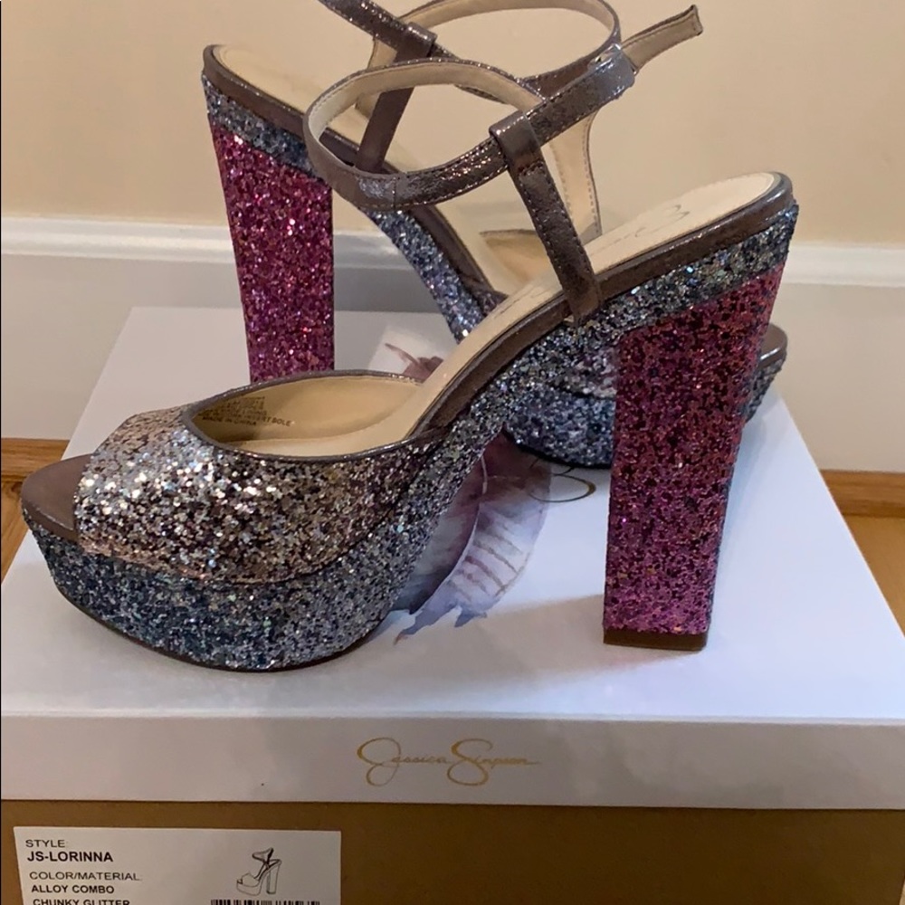 Jessica Simpson heels